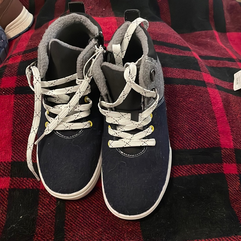 Cat & Jack NEW* Boys' Navy/porter Lace-Up Sneakers Boots